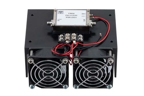 Medium Power Amplifier with Heatsink at 1 Watt P1dB Operating from 2 GHz to 20 GHz with 38 dBm IP3, SMA FMAM4058F