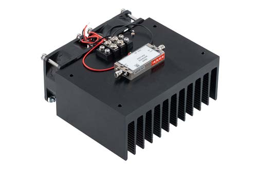 Medium Power Amplifier with Heatsink at 1 Watt P1dB Operating from 6 GHz to 12 GHz with SMA FMAM4060F
