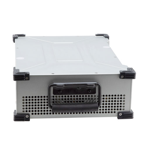 25W Psat, 44 dB Gain, 20 MHz to 550 MHz, AC Powered Broadband GaAs GaN High Power Amplifier with Heatsink, Bench-Top , 110/240VAC, SMA FMAMA5092