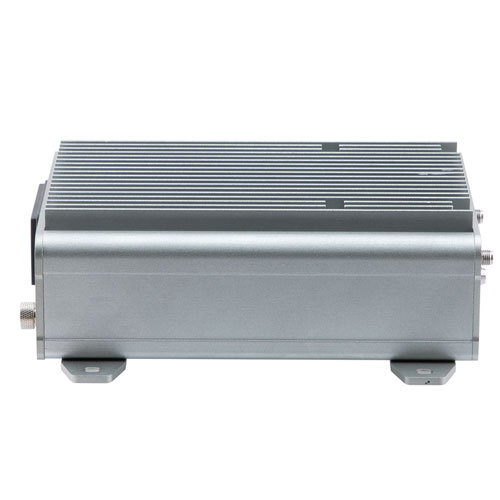 2W Psat, 35 dB Gain, 6 GHz to 18 GHz, AC Powered Broadband GaAs Power Amplifier with Heatsink, Bench-Top, 110/240VAC, SMA FMAMA5097