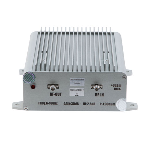2W Psat, 35 dB Gain, 6 GHz to 18 GHz, AC Powered Broadband GaAs Power Amplifier with Heatsink, Bench-Top, 110/240VAC, SMA FMAMA5097