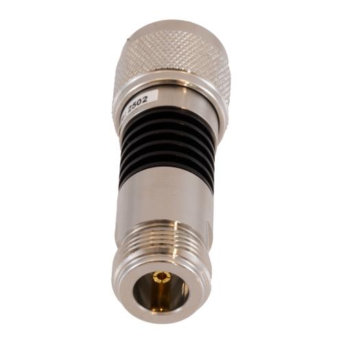 2 dB Fixed Attenuator N-Type Male (Plug) to N-Type Female (Jack) DC to 18 GHz Rated to 5W Black Anodized Aluminum Heatsink Body 1.3:1 VSWR FMAT7624-2