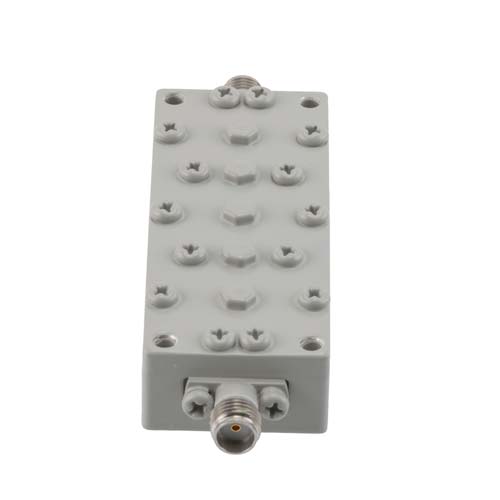 Bandpass Cavity Filter Operating at 6 GHz with a 45 MHz Passband Bandwidth with SMA Female Connectors FMFL1023