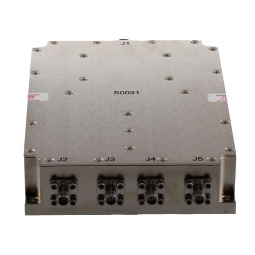 4 Way Broadband Combiner SMA Female Input and N-Type Female Output from 700 MHz to 6 GHz rated 300 Watts FMS0031