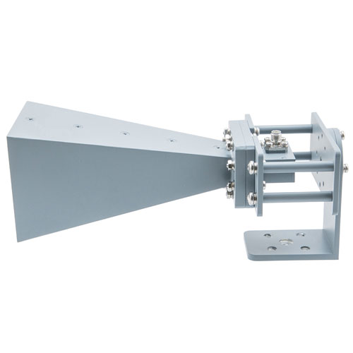 Broadband Gain Horn Antenna, 6 GHz to 18 GHz 15 dBi Gain, SMA Female Connector FMWAN1158