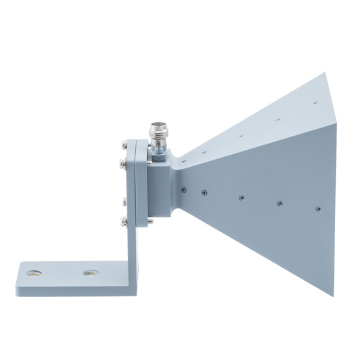 Broadband Horn Antenna, Dual Polarized 18 GHz to 54 GHz 15 dBi Gain, 2.4mm Female Connector FMWAN1168