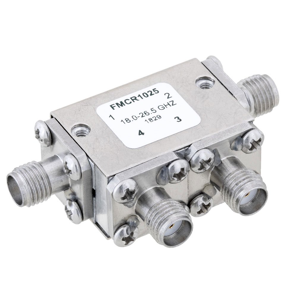 Dual Junction Circulator with 34 dB Isolation from 18 GHz to 26.5 GHz, 5 Watts and SMA Female