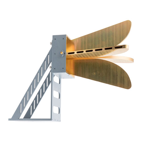 Broadband Horn Antenna, Dual Polarized 0.8 GHz to 2 GHz 6 dBi Gain, SMA