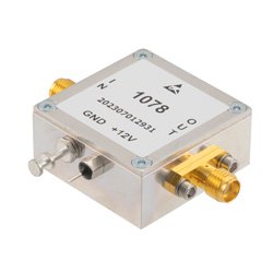 0.6 dB NF Low Noise Amplifier, Operating from 700 MHz to 2700 MHz with 36 dB Gain, 25 dBm P1dB and SMA
